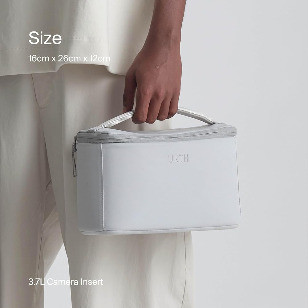 【新品未使用】Urth アーコウス スモール カメラインサート　ライトグレー Amazon.co.jp: [Urth] アーコウス 20L リュックサック +